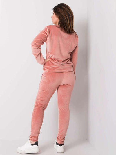 Brudnoróżowy komplet welurowy plus size