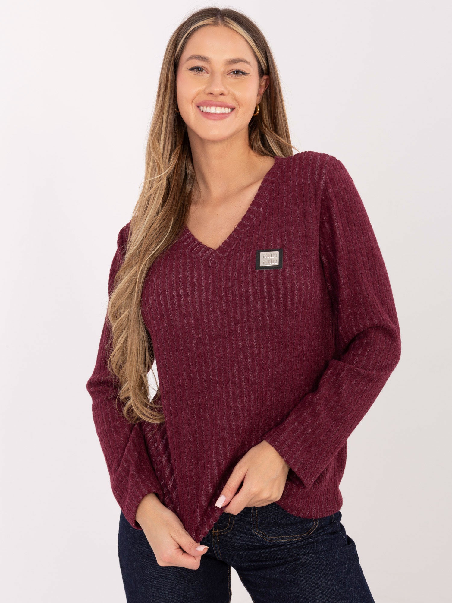 Burgundowy damski sweter w szeroki prążek