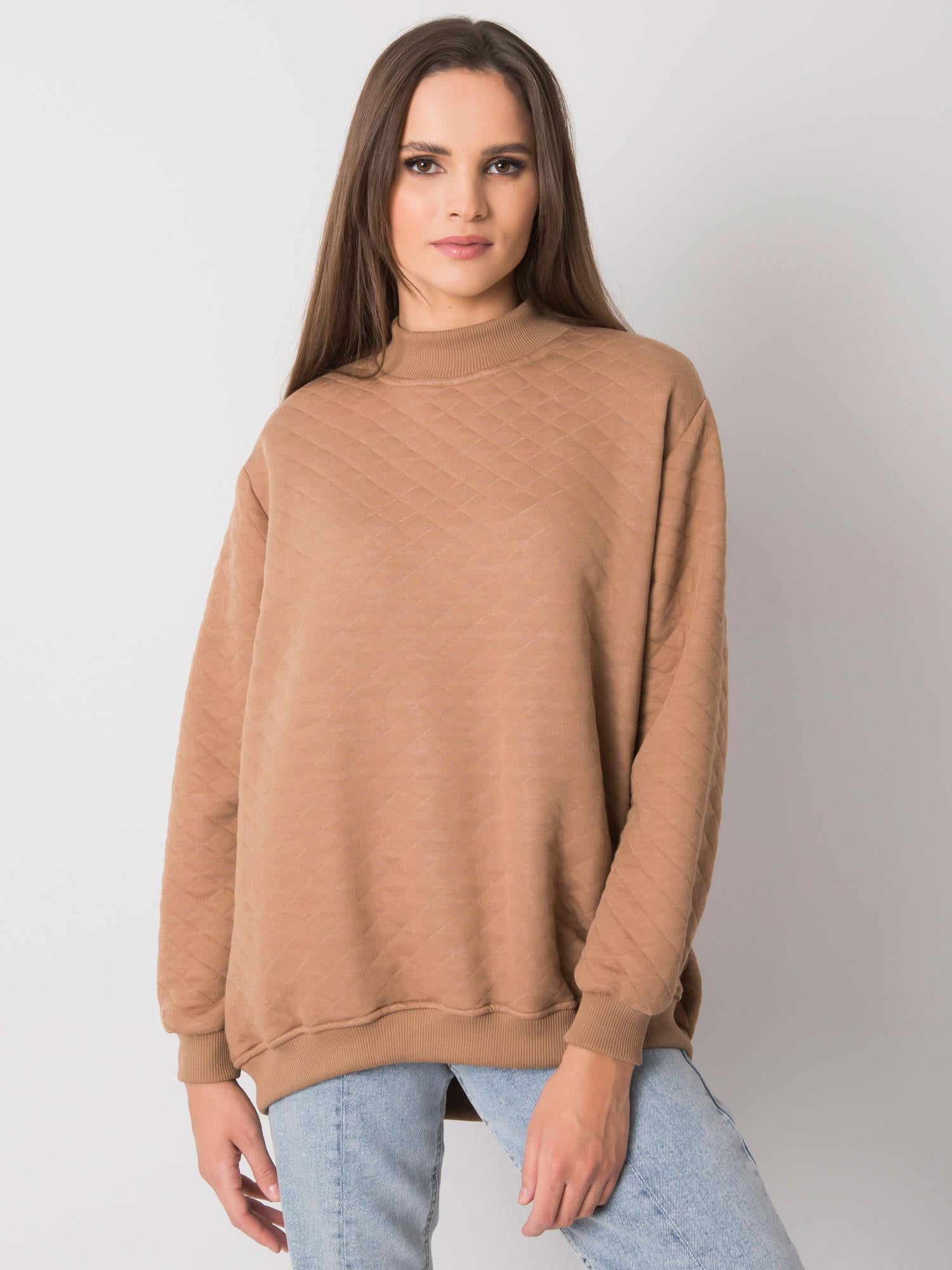 Camelowa luźna bluza z pikowaniem