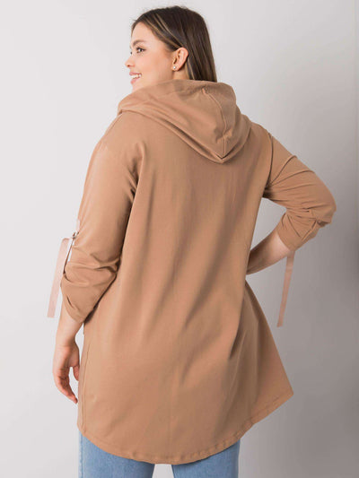 Camelowa bluza plus size z kapturem i aplikacjami