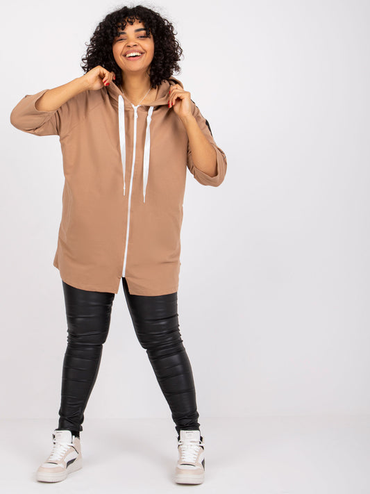 Camelowa dresowa bluza plus size z aplikacją