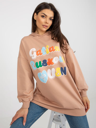 Camelowa oversize bluza z nadrukiem i kapturem