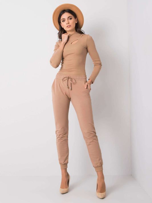 Spodnie dresowe basic camelowe