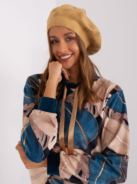 Camelowy beret damski