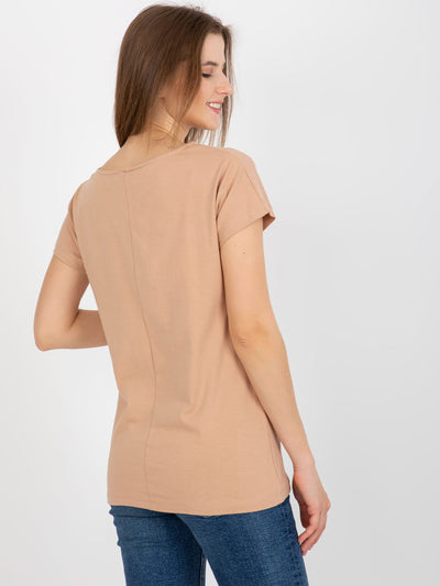 Camelowy damski t-shirt z nadrukiem i okrągłym dekoltem
