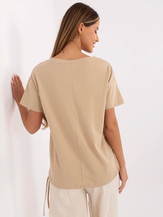 Camelowy damski t-shirt z okrągłym dekoltem