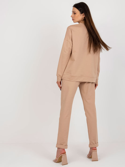 Camelowy komplet casualowy z bluzą