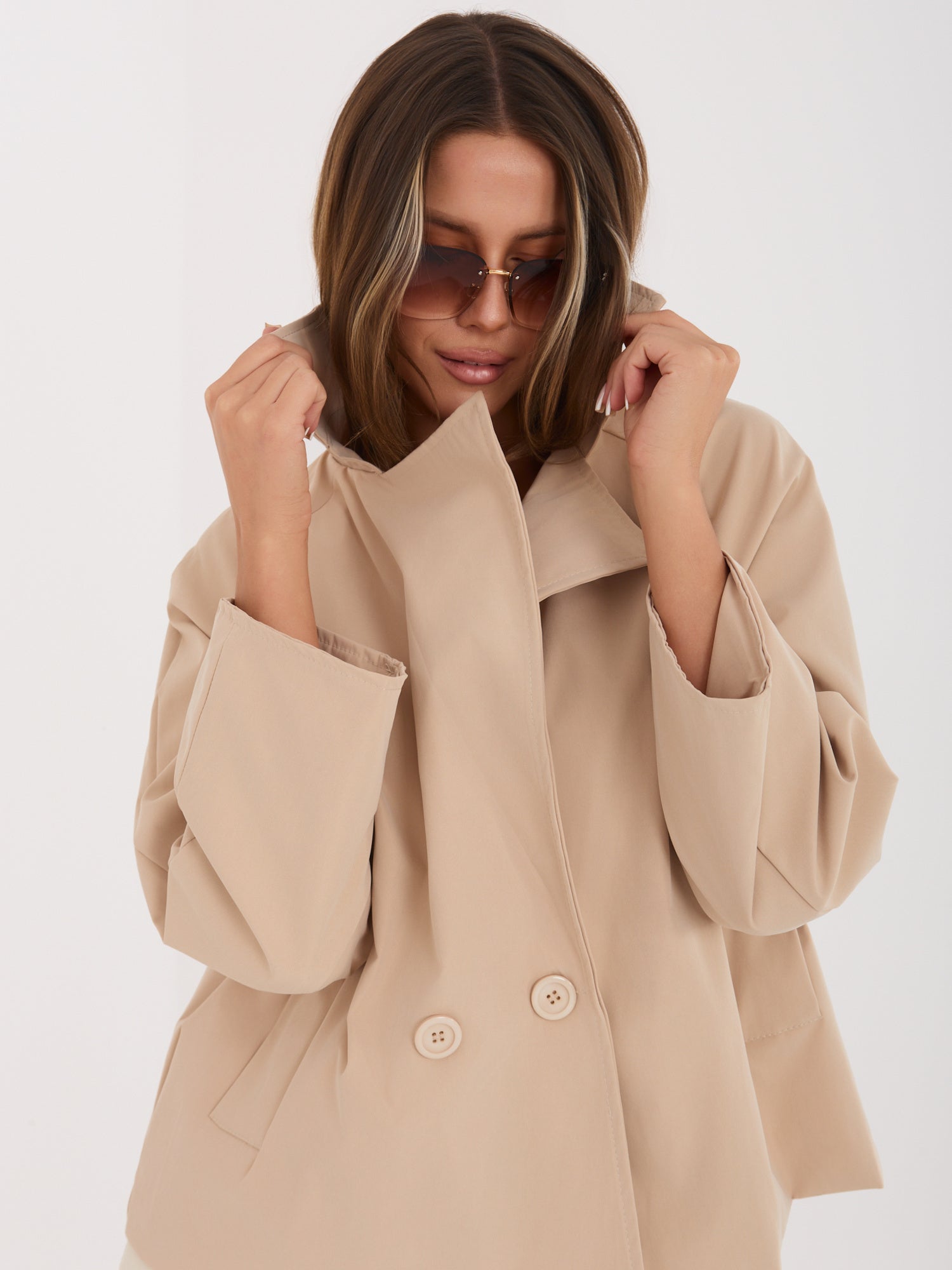 RUE PARIS Camelowy płaszcz oversize z szerokimi rękawami