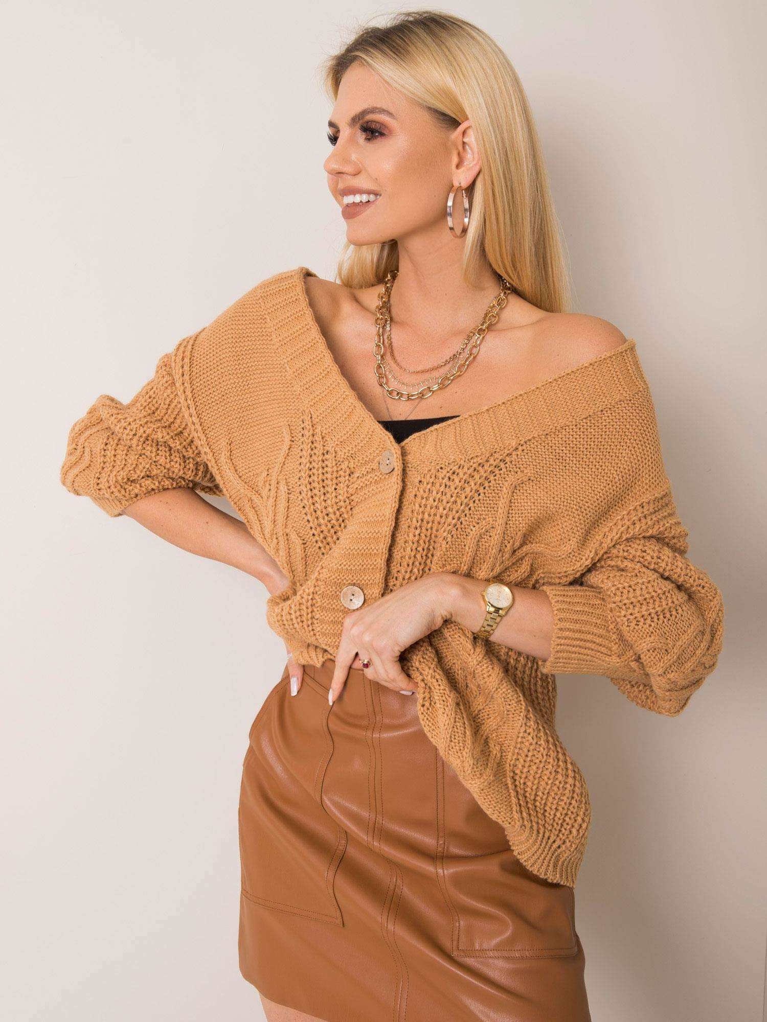 OCH BELLA Camelowy sweter oversize