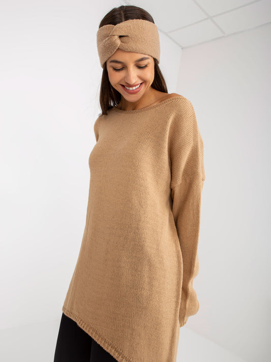 Camelowy sweter oversize z dłuższym tyłem OCH BELLA