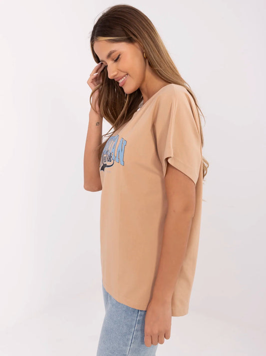 Camelowy bawełniany t-shirt z nadrukiem