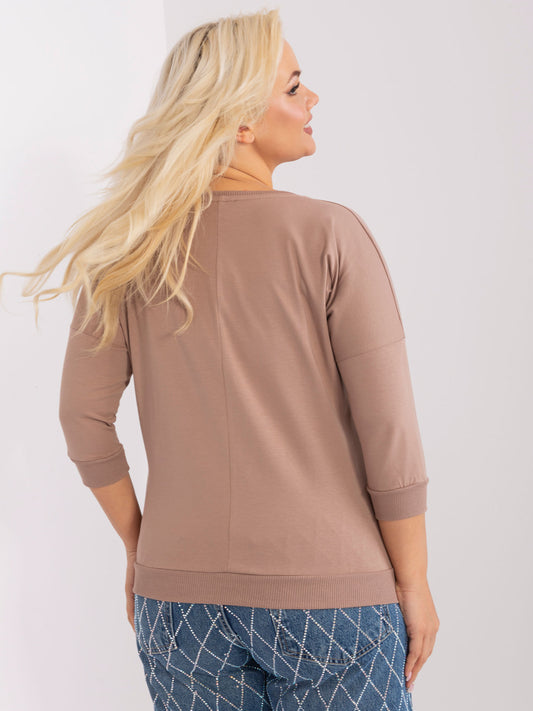 Ciemnobeżowa damska bluzka plus size z rękawem 3/4