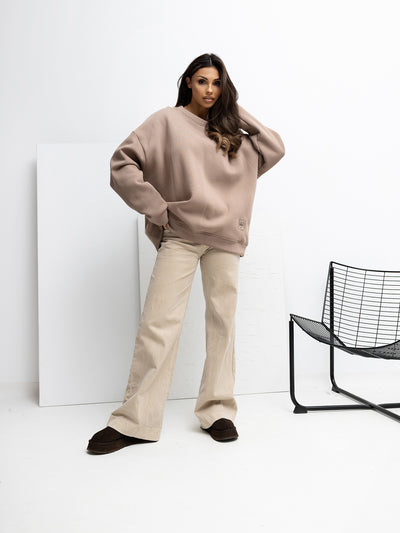RUE PARIS Ciemnobeżowa bluza basic z okrągłym dekoltem