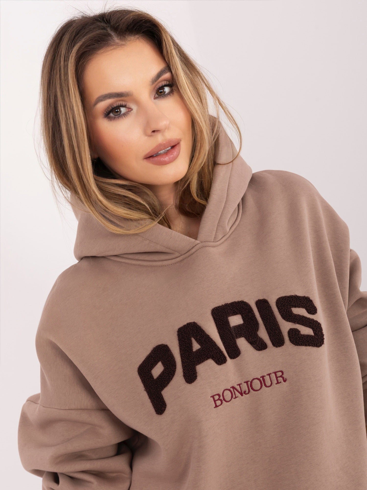 RUE PARIS Ciemnobeżowa dresowa bluza z kapturem