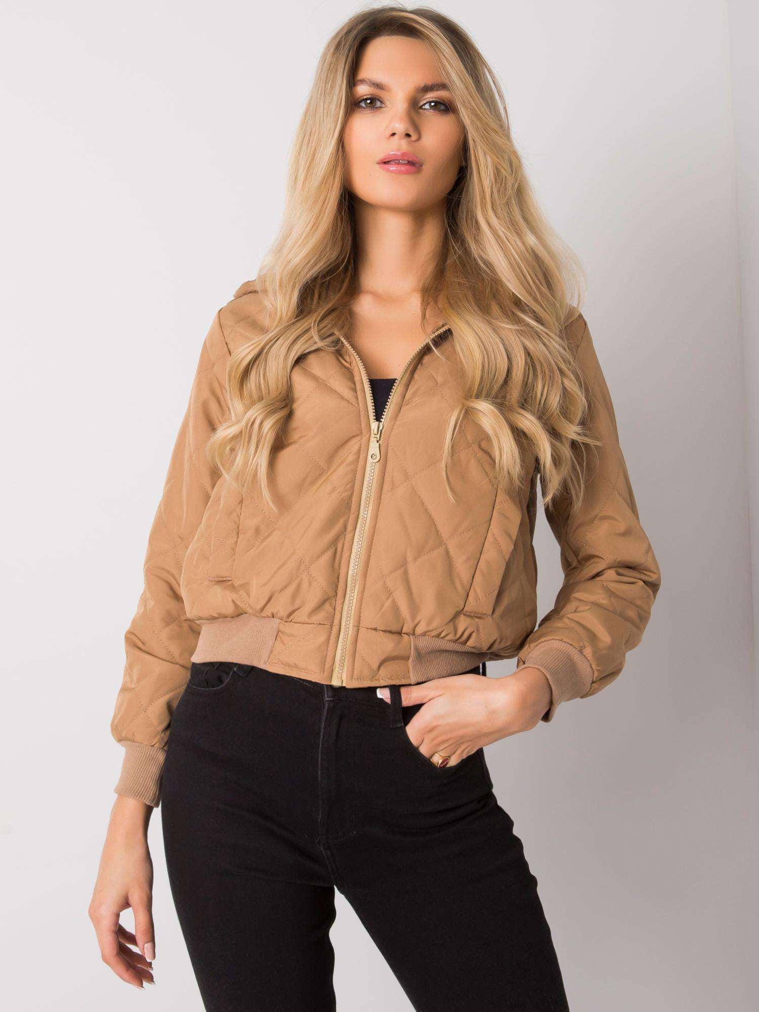 Ciemnobeżowa kurtka pikowana damska