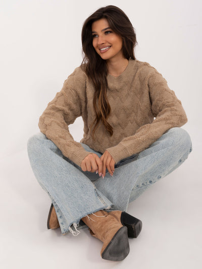 Ciemnobeżowy sweter oversize z okrągłym dekoltem