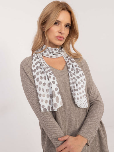 Ciemnobeżowy sweter oversize z apaszką