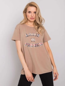 Ciemnobeżowy t-shirt damski z napisem