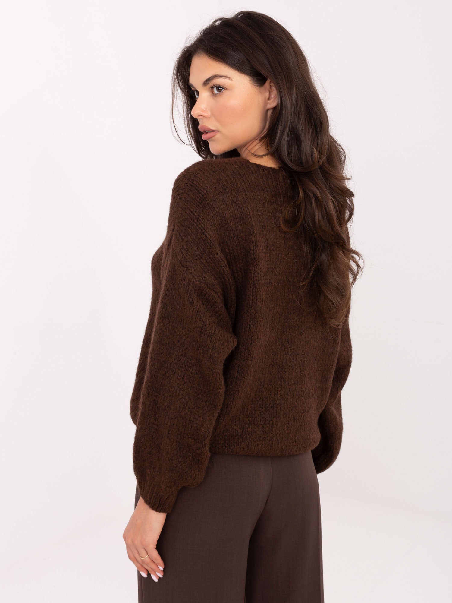 RUE PARIS Ciemnobrązowy rozpinany sweter oversize