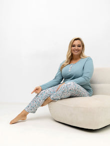 Ciemnomiętowa piżama plus size ze spodniami