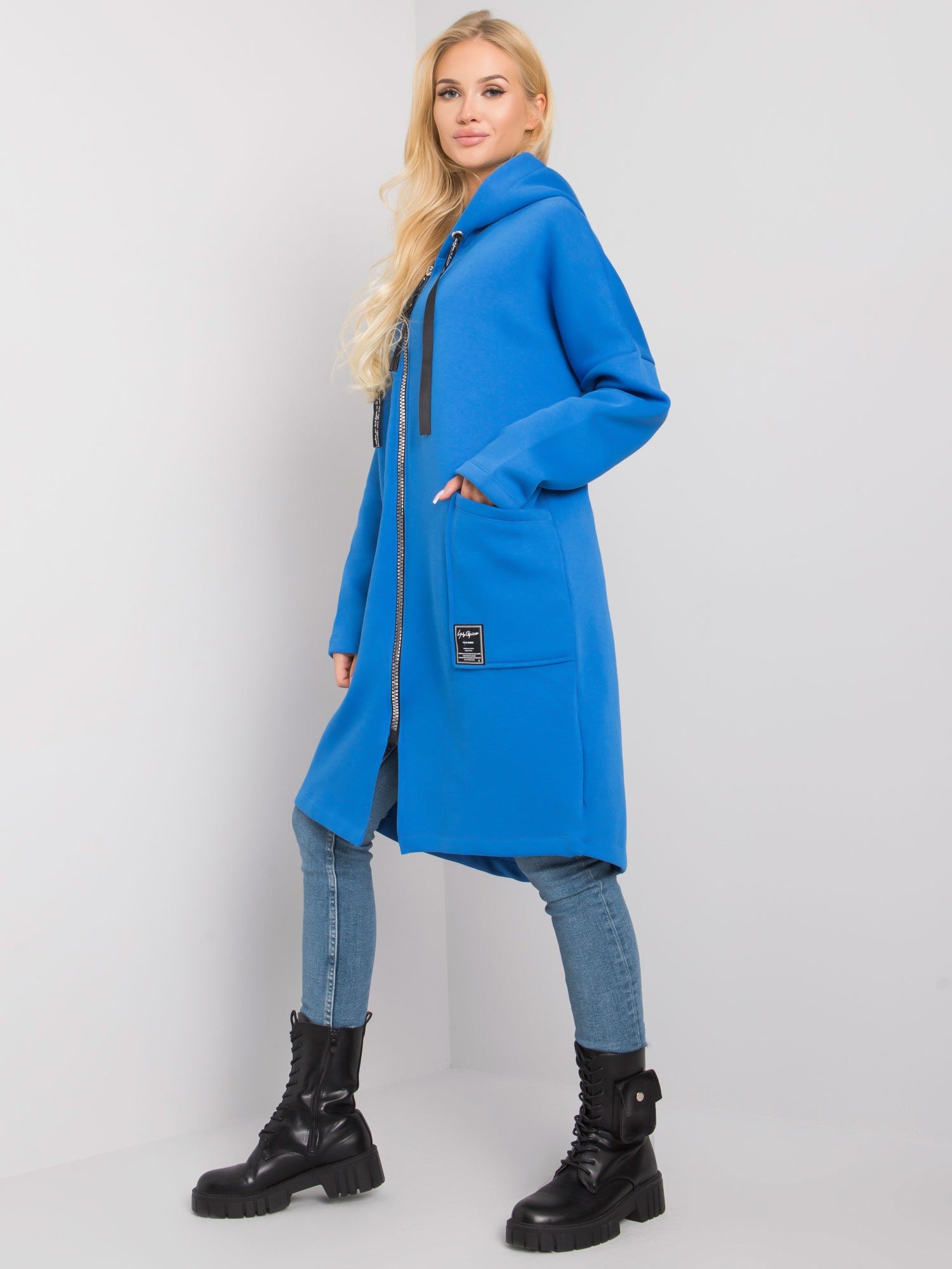 Ciemnoniebieska bluza damska rozpinana