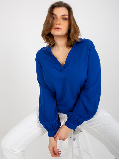 Ciemnoniebieska koszulowa bluzka plus size z kołnierzykiem