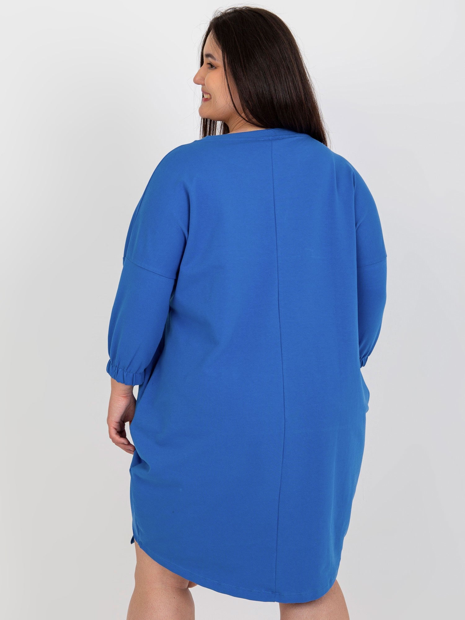 Ciemnoniebieska asymetryczna sukienka plus size