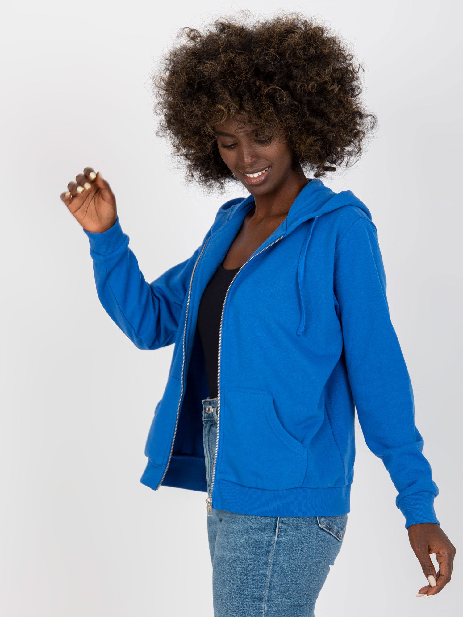 Ciemnoniebiesk rozpinana bluza basic z kapturem