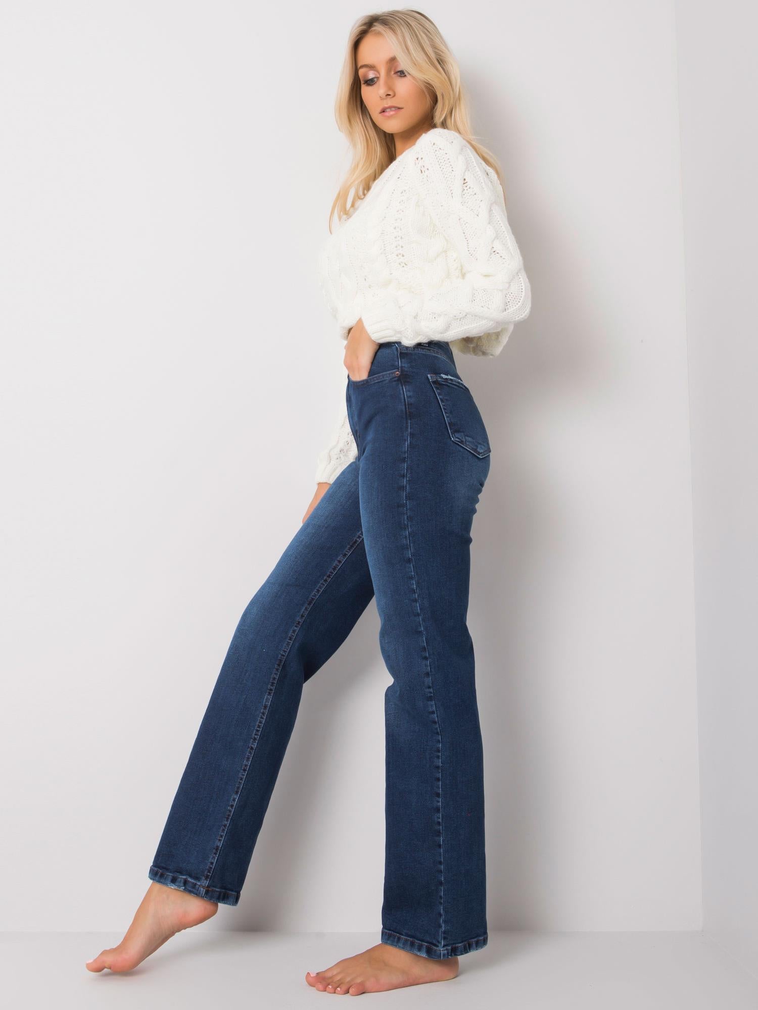 Ciemnoniebieskie proste jeansy damskie