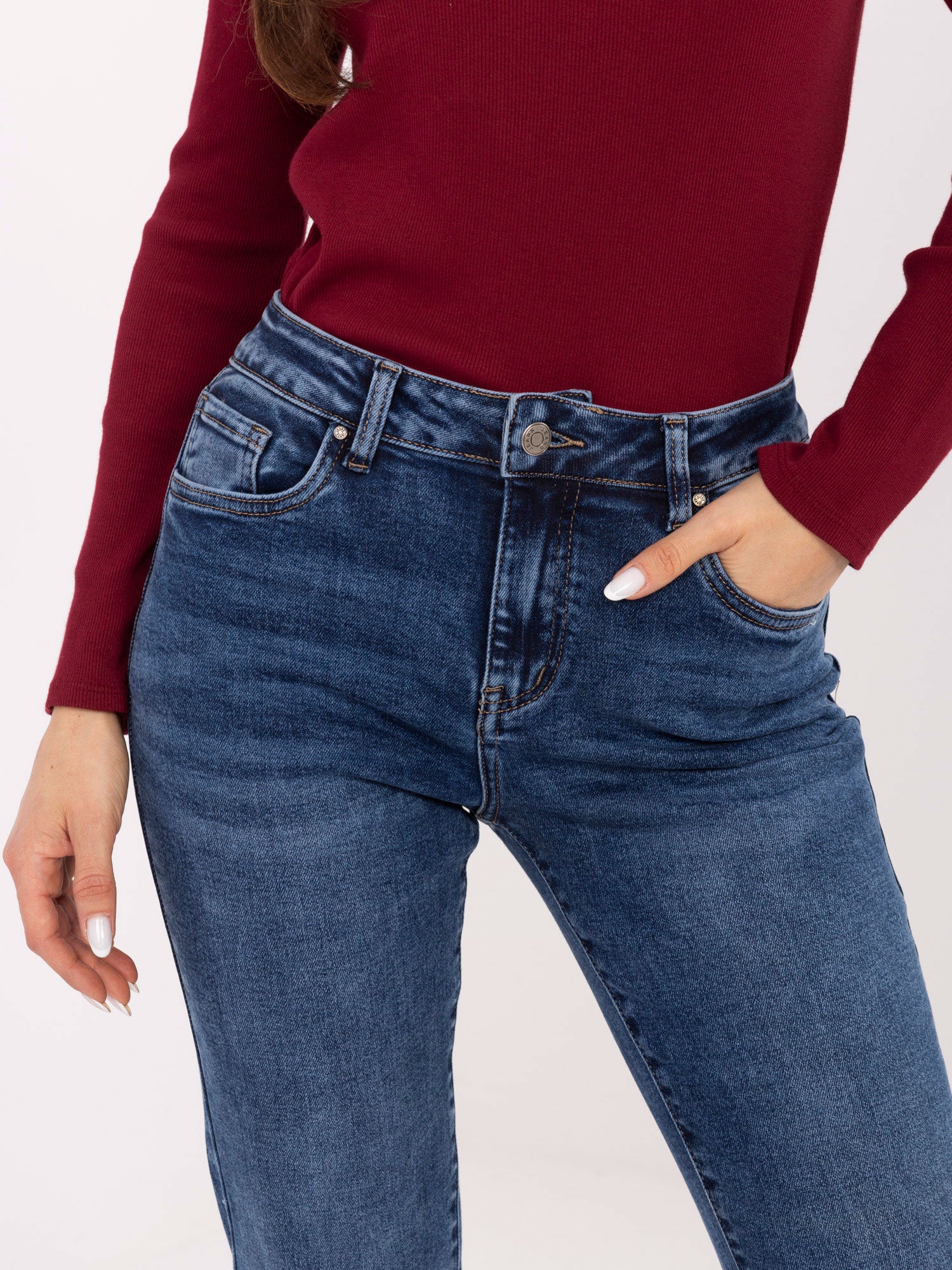 Ciemnoniebieskie damskie jeansy skinny
