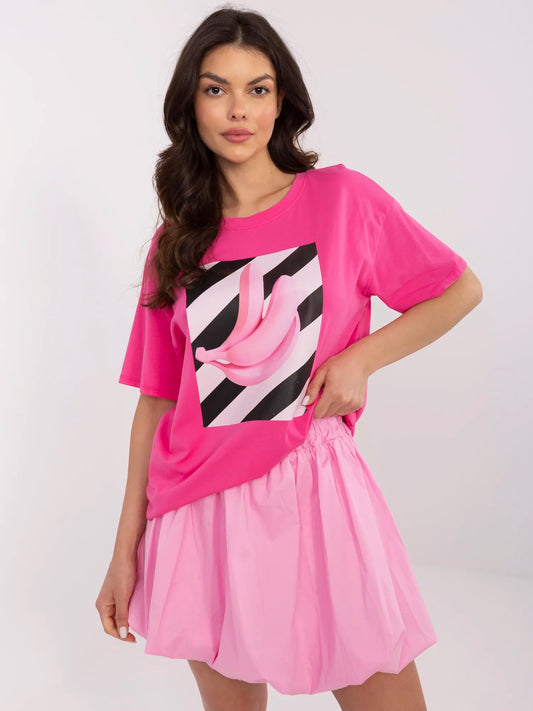 Ciemnoróżowy damski t-shirt oversize z nadrukiem