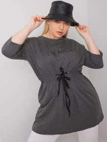 Ciemnoszara melanżowa tunika plus size z napisem
