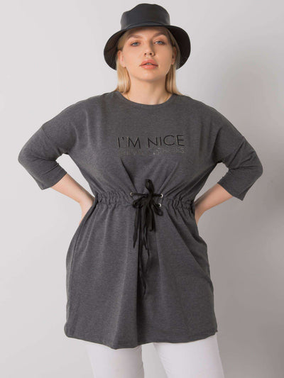 Ciemnoszara melanżowa tunika plus size z napisem
