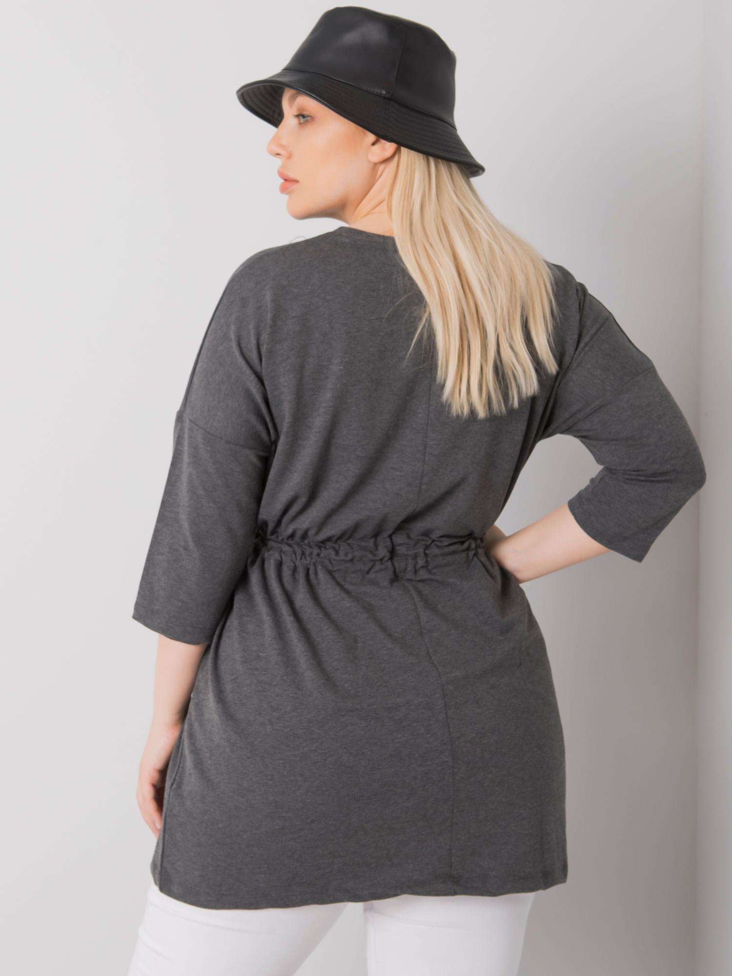 Ciemnoszara melanżowa tunika plus size z napisem