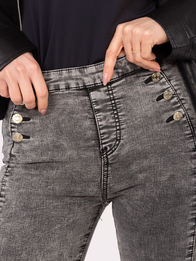 Ciemnoszare jeansy damskie skinny z ozdobnymi guzikami