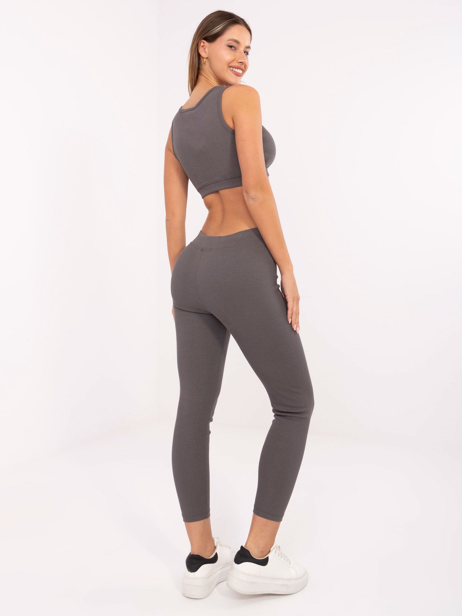 FOR FITNESS Ciemnoszary sportowy komplet z crop topem