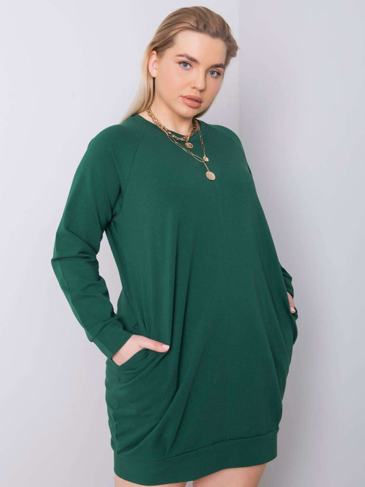 Ciemnozielona sukienka plus size z długim rękawem