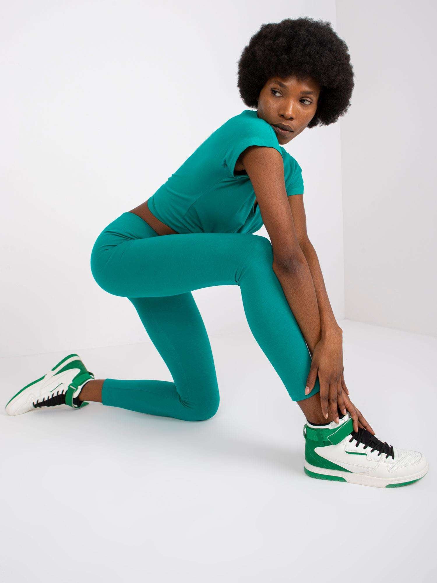 Ciemnozielone damskie legginsy