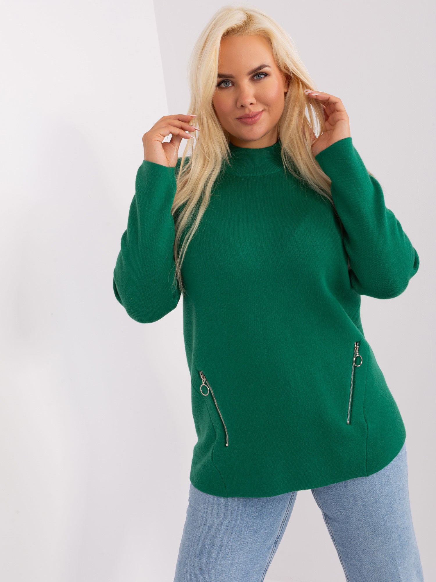 Ciemnozielony damski sweter plus size z zamkami