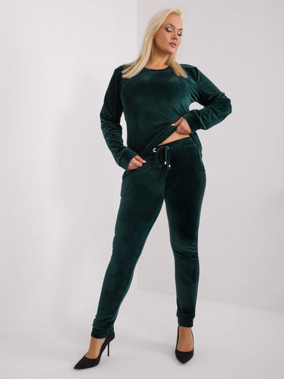 Ciemnozielony welurowy komplet plus size