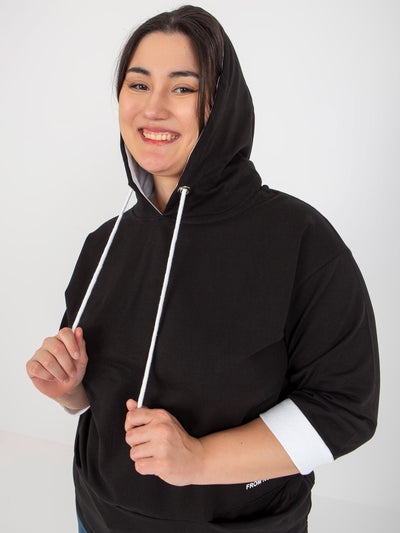 Czarna dresowa bluza plus size z kieszeniami