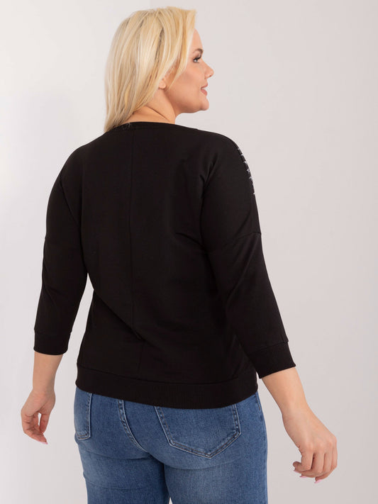 Czarna bluzka plus size z okrągłym dekoltem