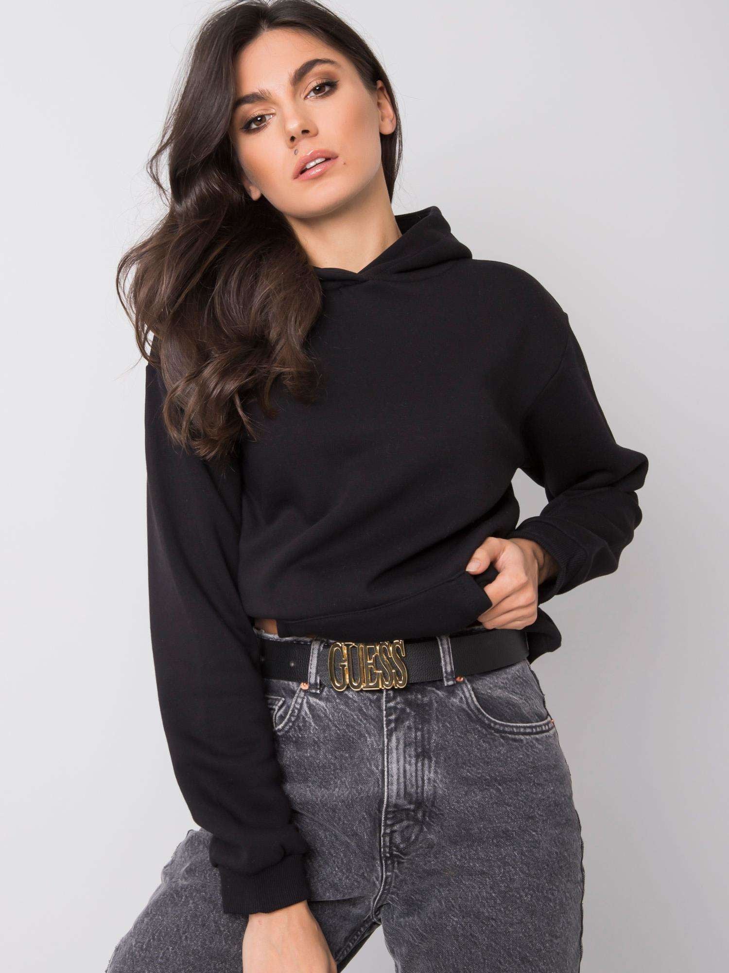 Czarna bluza basic z kapturem
