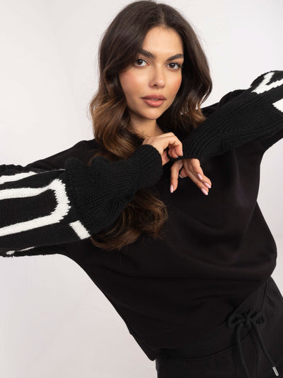 Czarna bluza bez kaptura o kroju oversize