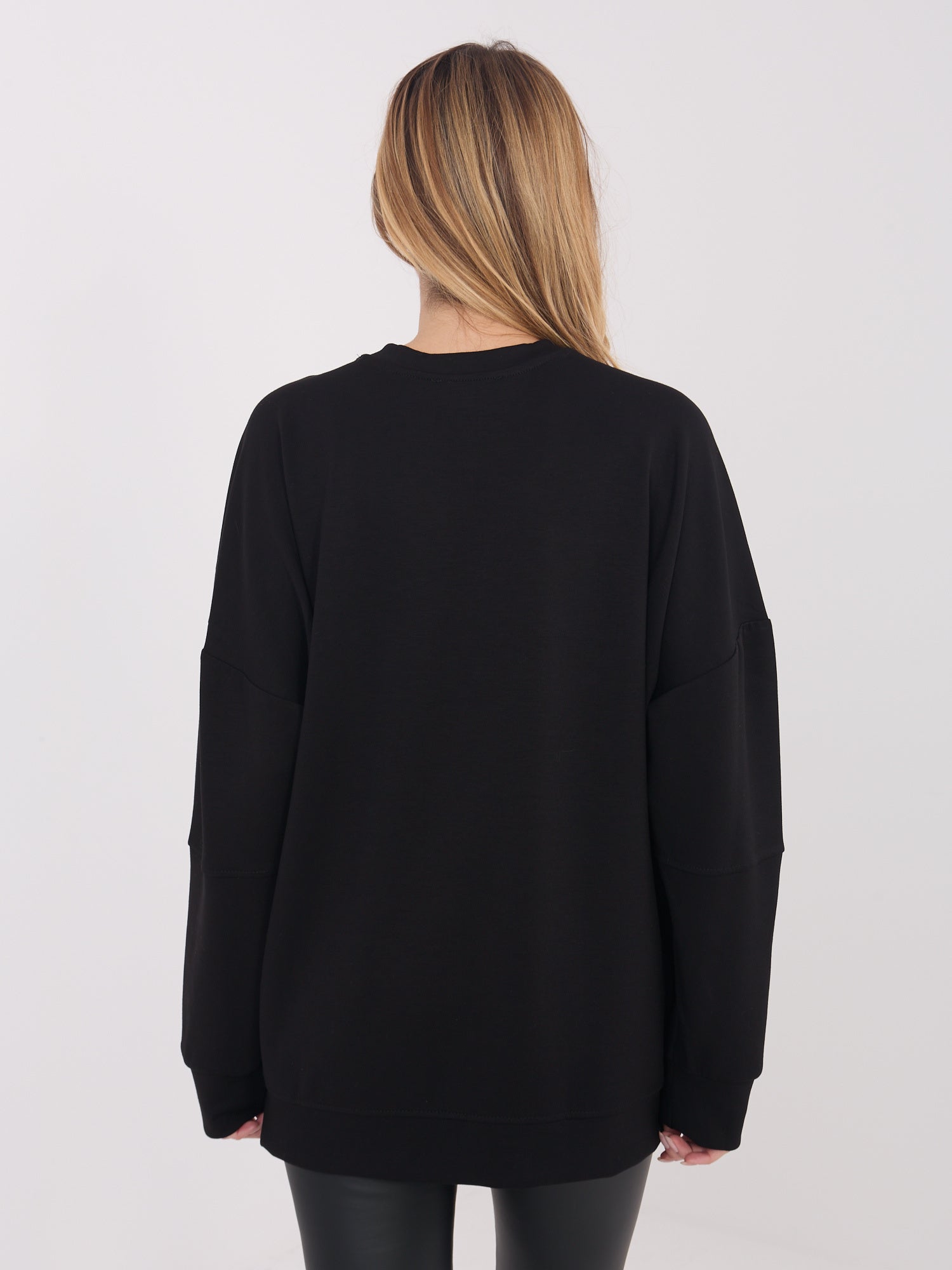 RUE PARIS Czarna bluza oversize z naszywką
