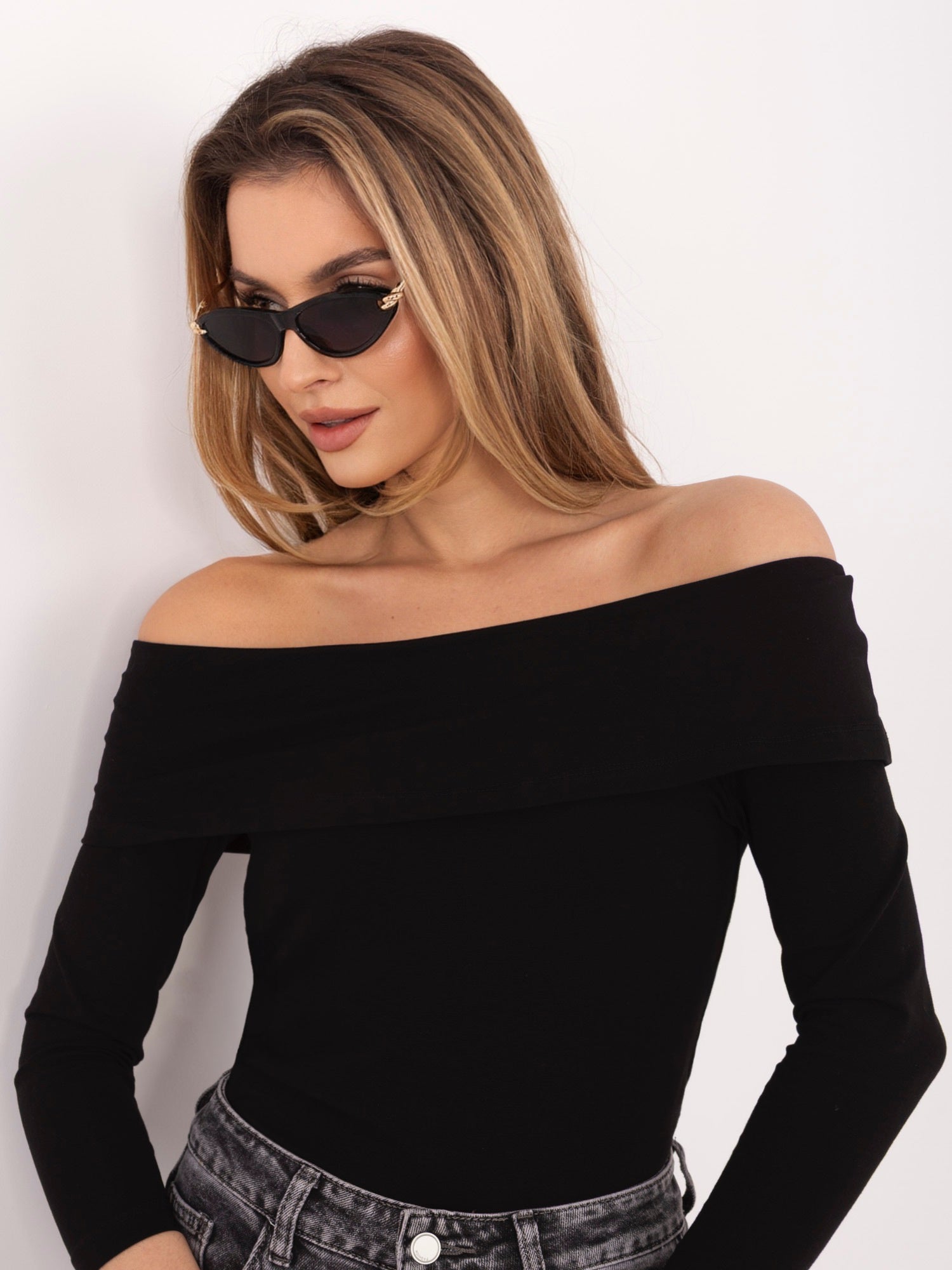 RUE PARIS Czarna bluzka hiszpanka basic z bawełny