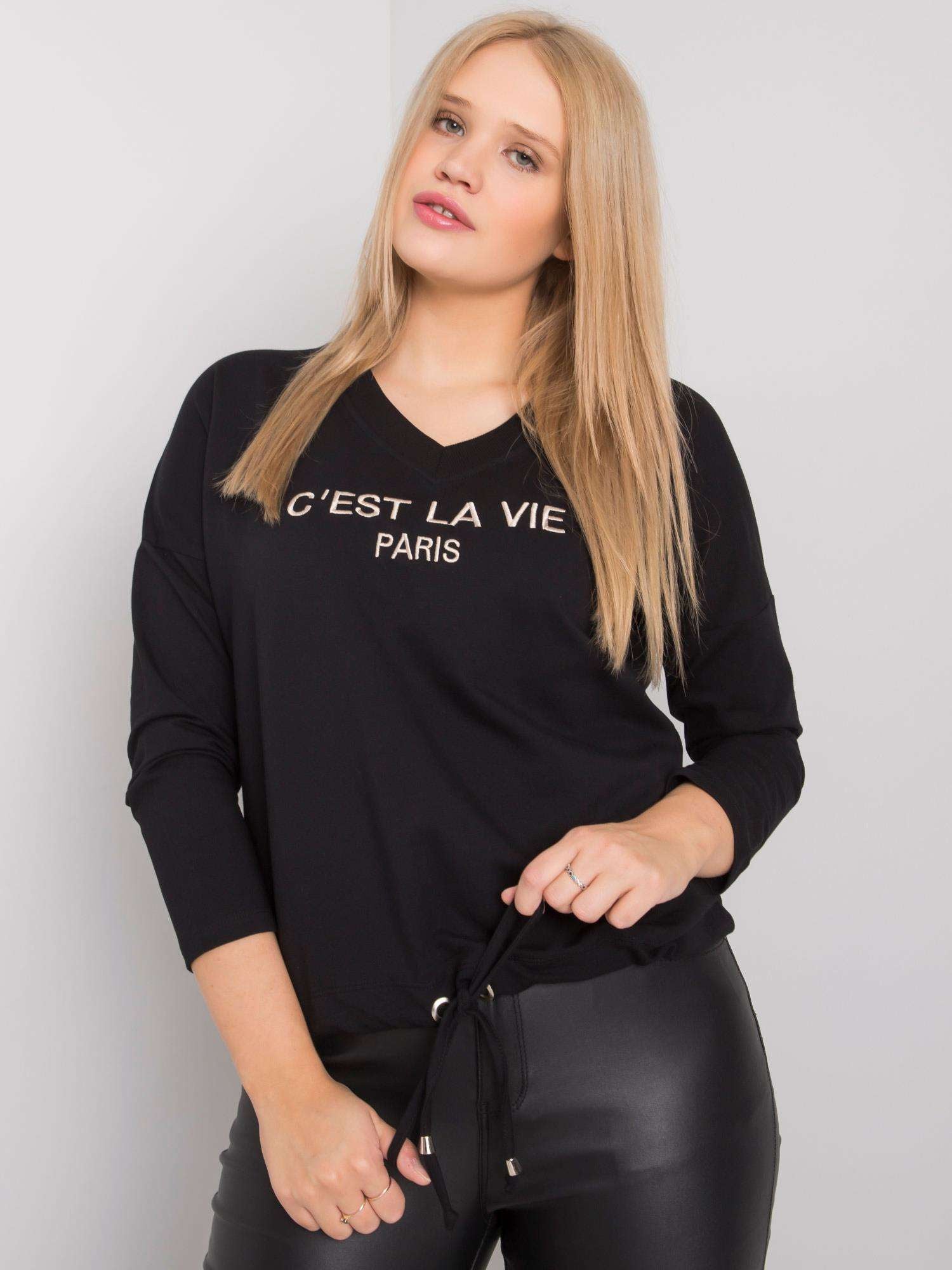 Czarna damska bluzka plus size z napisem