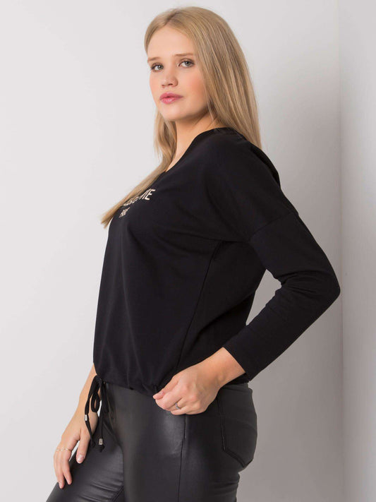 Czarna damska bluzka plus size z napisem