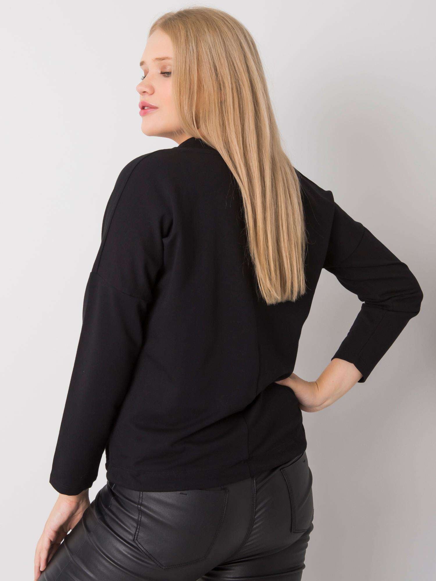 Czarna damska bluzka plus size z napisem