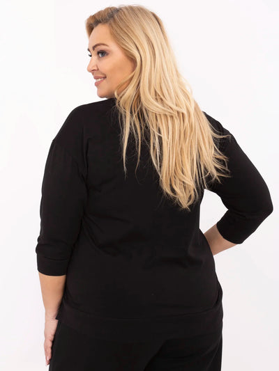 Czarna casualowa bluzka plus size z aplikacjami